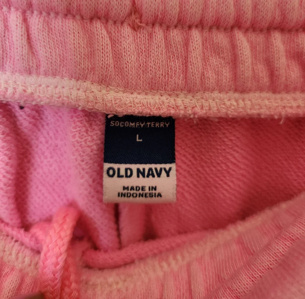 Old Navy Socomfy Terry Shorts - Picture 2 of 3